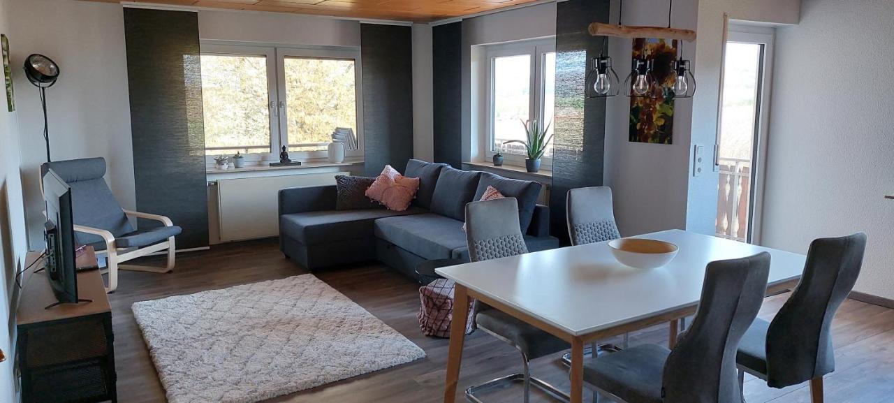 Weingut Will Und Wuerz Lemberger Apartamento Schwaigern Exterior foto